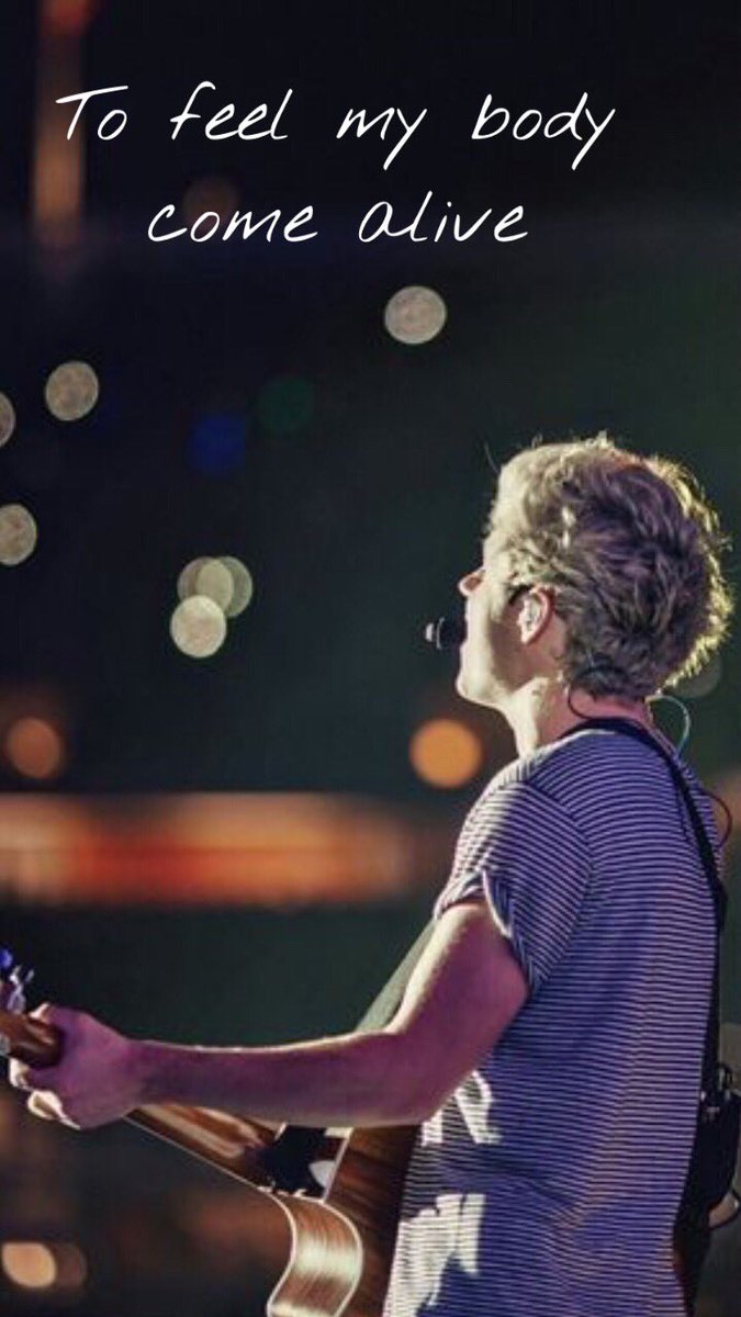 LocksLyricss's tweet photo. • Lockscreen - Niall Horan (Mirrors) •

•Rt if you save it (be honest please)

💛

 #FlickerWorldTourItalia https://t.co/e9e6HbxPZm