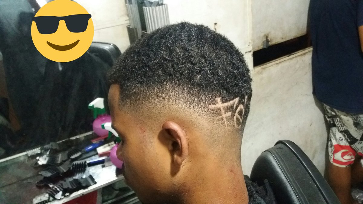 ryanmartins_'s tweet photo. Quando se trata de régua, o pai representa!! ✌ https://t.co/qmaWc3ST4U