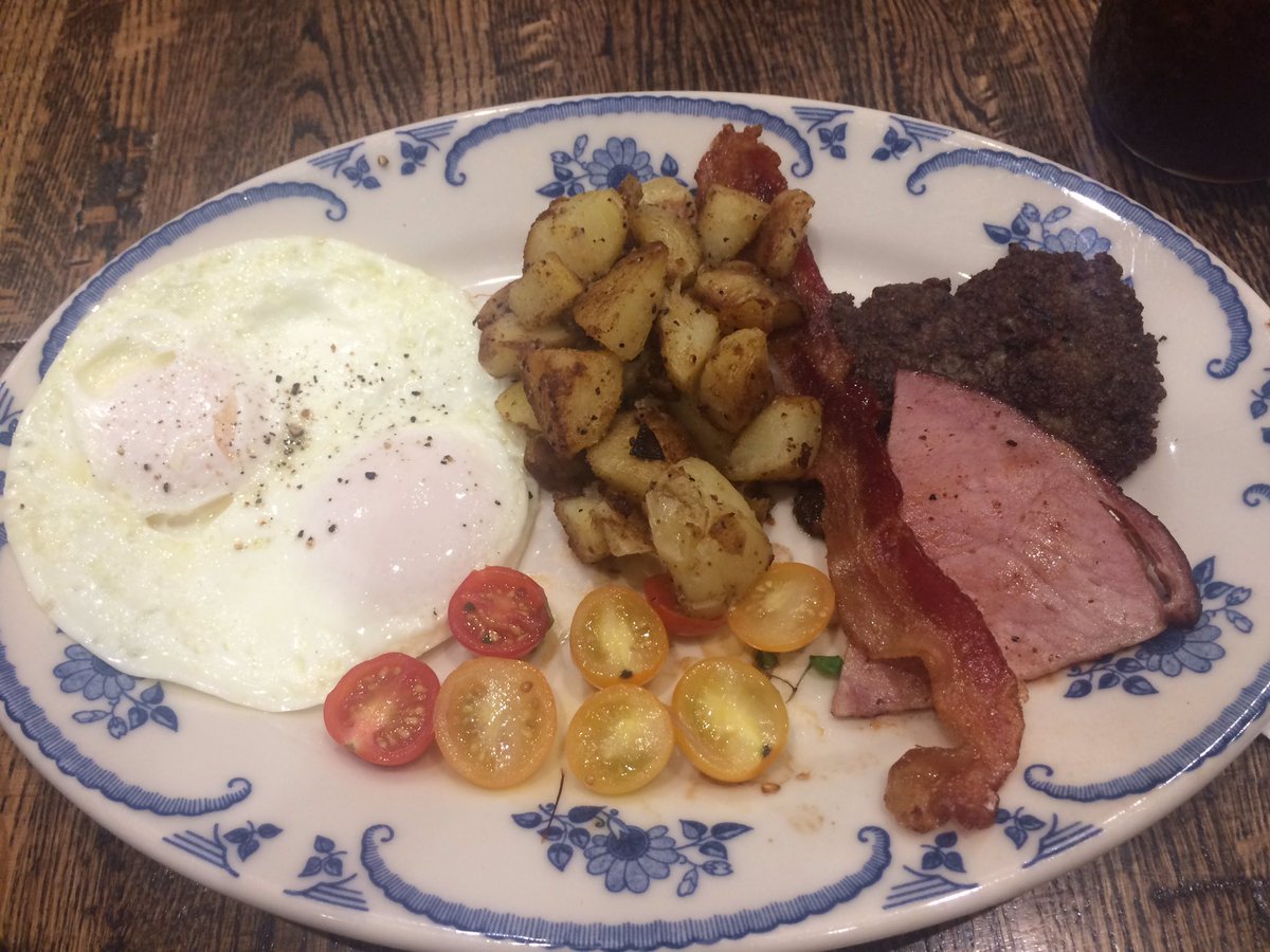 daisydawn123's tweet photo. @thepioneerwoman Thank you for my delicious birthday breakfast! #yummy #pioneerwoman #themerc https://t.co/JftBdqBVlO