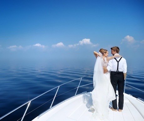 luxurytravel's tweet photo. 5 special events to celebrate on a #superyacht - A Luxury Travel Blog https://t.co/tk2OsMTrEV https://t.co/Ird0oCe3jq