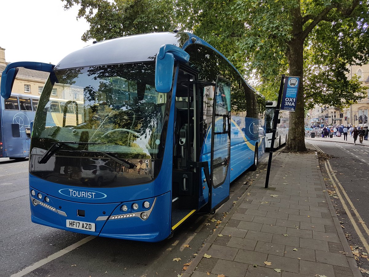 PeteBerry11's tweet photo. Just dropped a group in Oxford for a weekend away @D_Hoskins76 @TouristCoaches @S78Smerdon @acchutter89 https://t.co/CM23ExGq6I