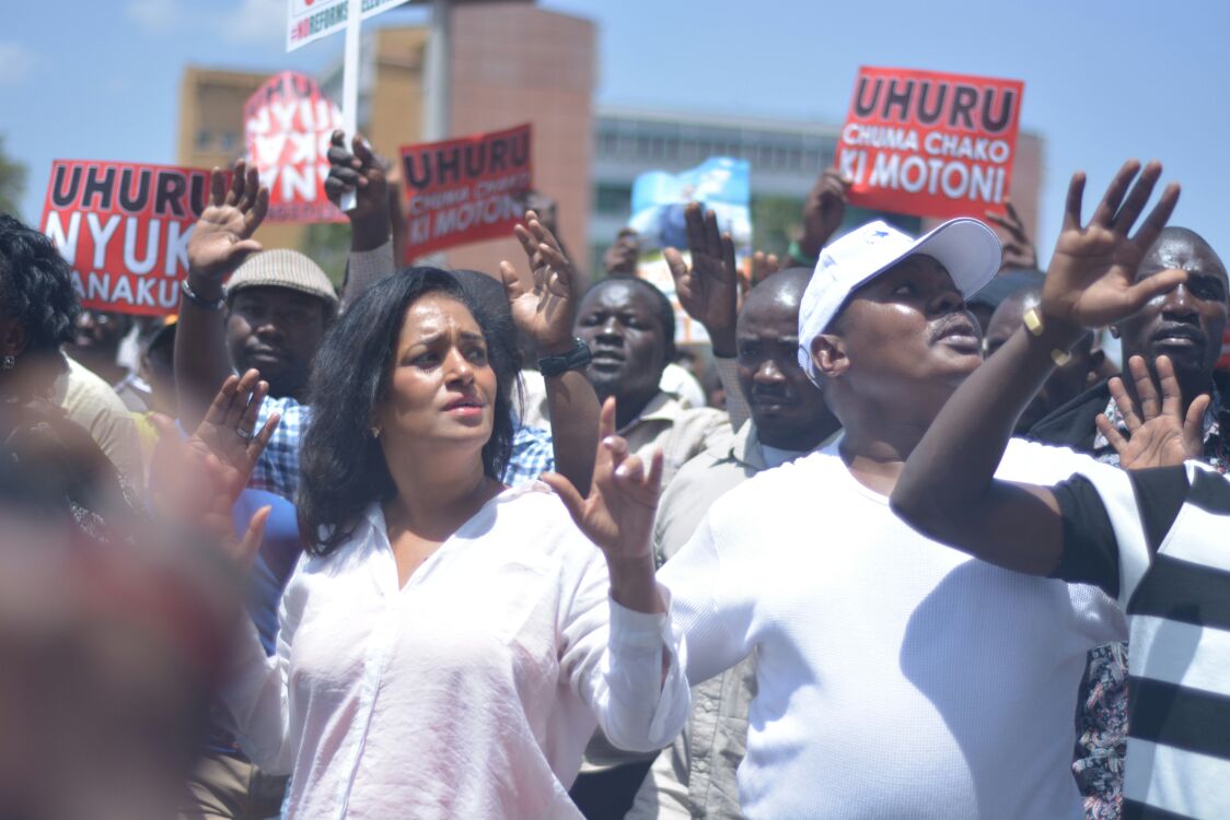 EstherPassaris's tweet photo. Because we want Free, Fair and Credible Elections.  #NoReformsNoElections https://t.co/uAxRjprBDu