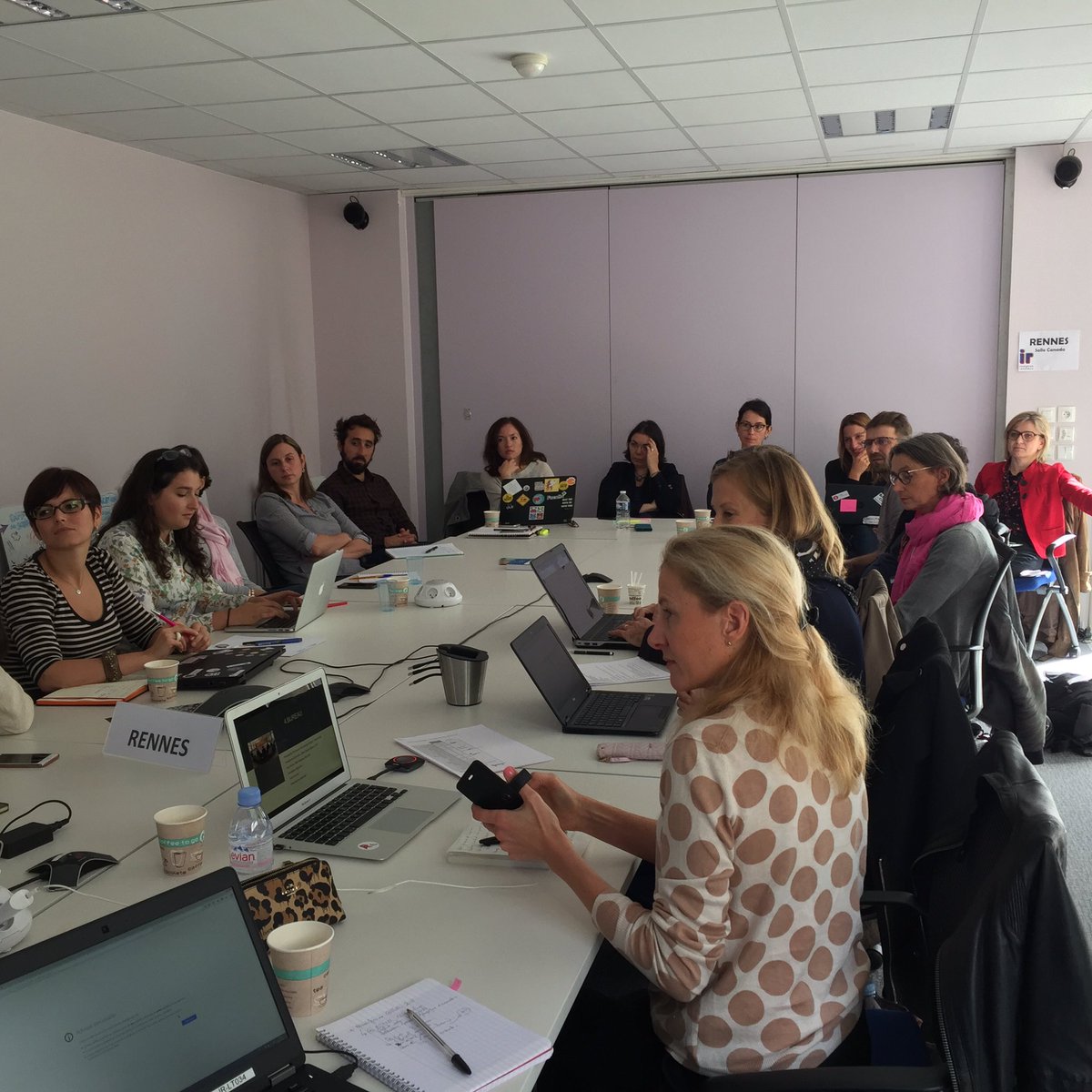 imagesreseaux's tweet photo. Longue vie à #ESTIMNumérique dont les statuts sont signés aujourd'hui dans nos locaux #mixité #femmesdunumerique #numerifemmes https://t.co/7euBMupI19