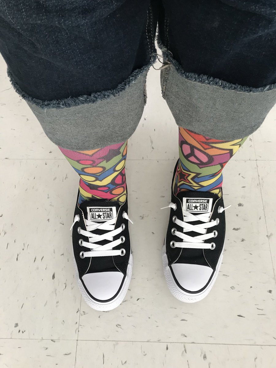 MelisCarmichael's tweet photo. Foundation Friday! Crazy Sock Day! #mmv10yearsofawesomeness #RCYSDJoy https://t.co/8xO5qpVR0F