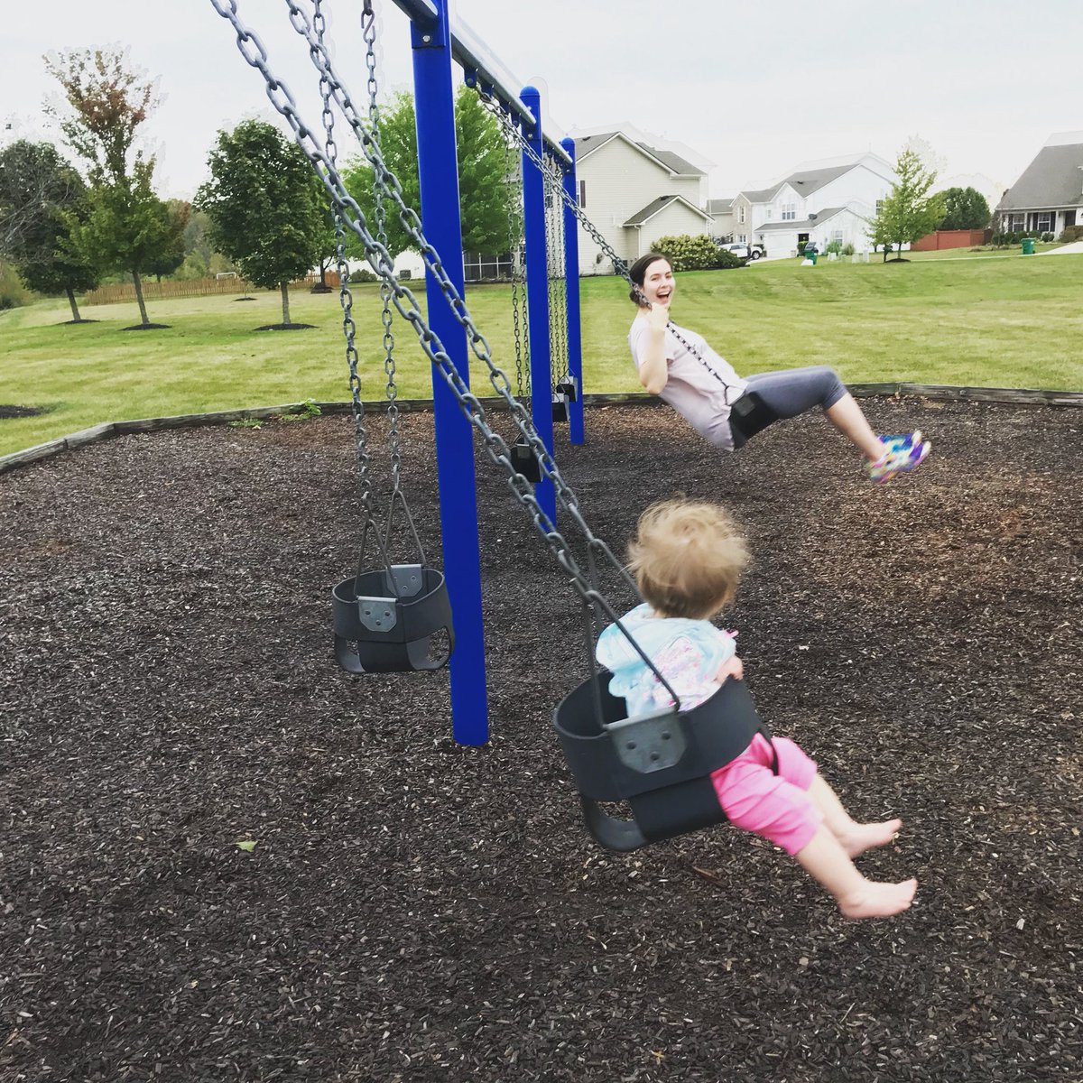 amacphailfausey's tweet photo. My swinging girls! #morningwalk #familytime https://t.co/OOUEqu3D3S