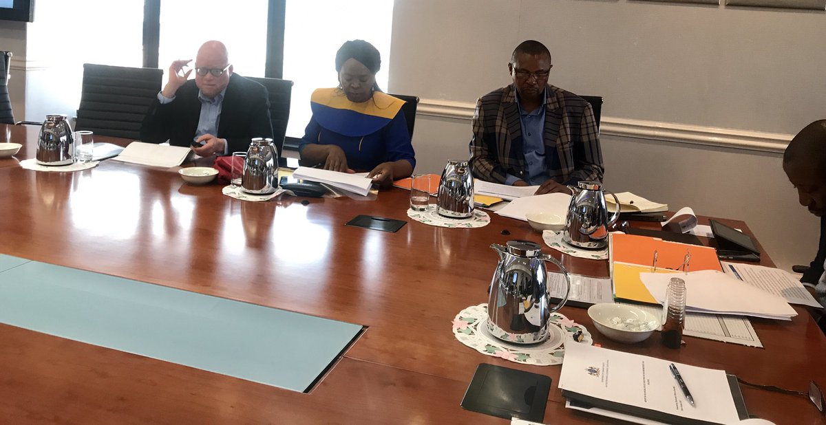 GautengProvince's tweet photo. Premier meeting with MECs @NandiMayathulaK & @LebogangMaile1 2 track progress on service delivery in their respective depts #DrivingDelivery https://t.co/rO2chPvQIM