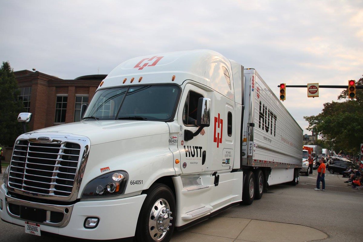 HuttTrucking's tweet photo. Hutt Trucking is hiring OTR, Regional, and Local Drivers. Contact us today! #OTR #hutttrucking #drivers #nowhiring #trucking https://t.co/oPpsKoVyfX