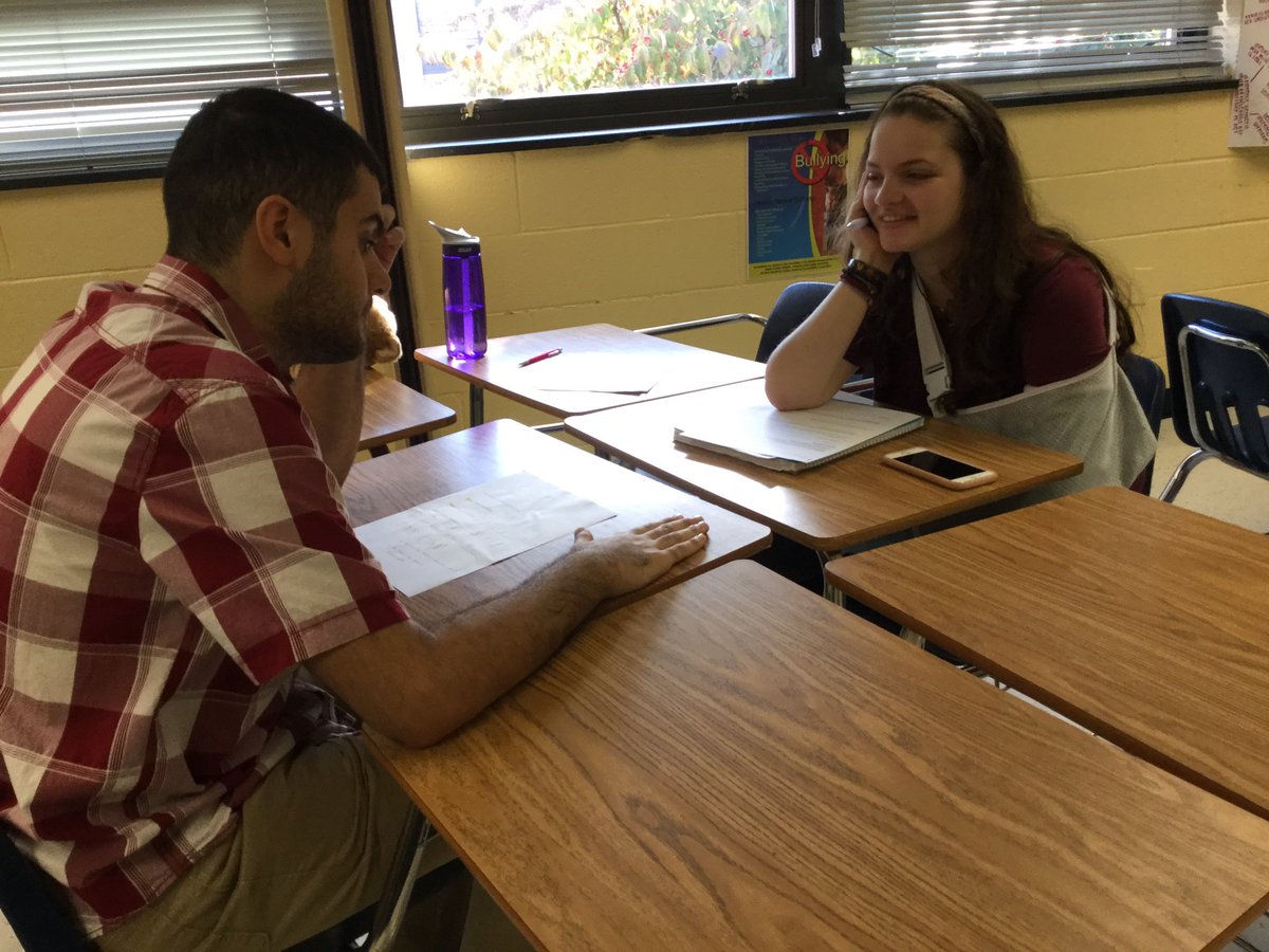 heymsreed's tweet photo. #OHSinclusionInAction #ReedWaxmanFridays @fcpsnews @OaktonHS #governmentforeveryone https://t.co/XAQqkImzOO