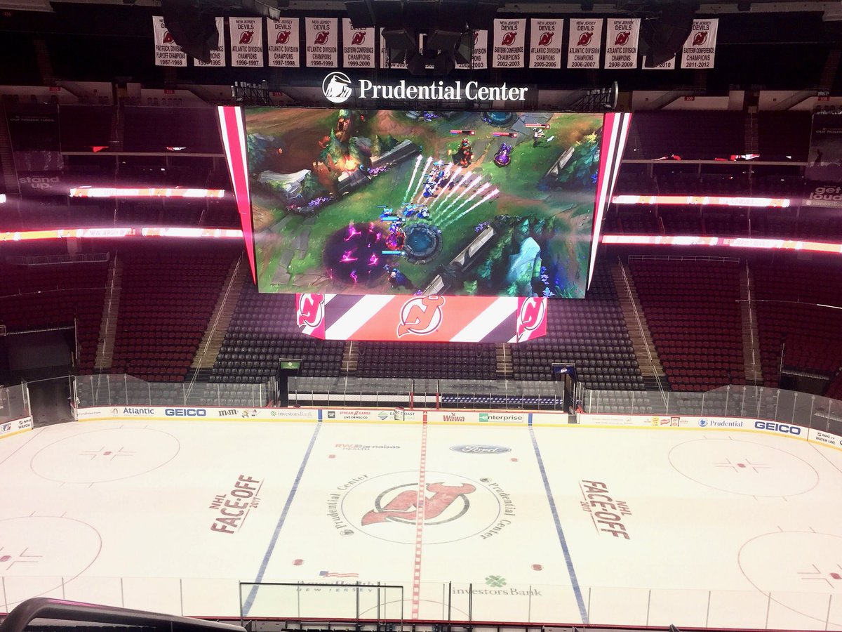 Jacob Wolf 🐝 tweet media