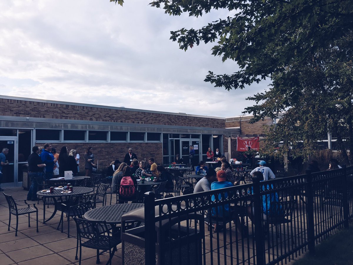 CUWCRS's tweet photo. Thanks for joining us at our cookout last night! We ❤️ our freedom-loving CRs! @CUWisconsin @WICRs https://t.co/HXScDqK1CO