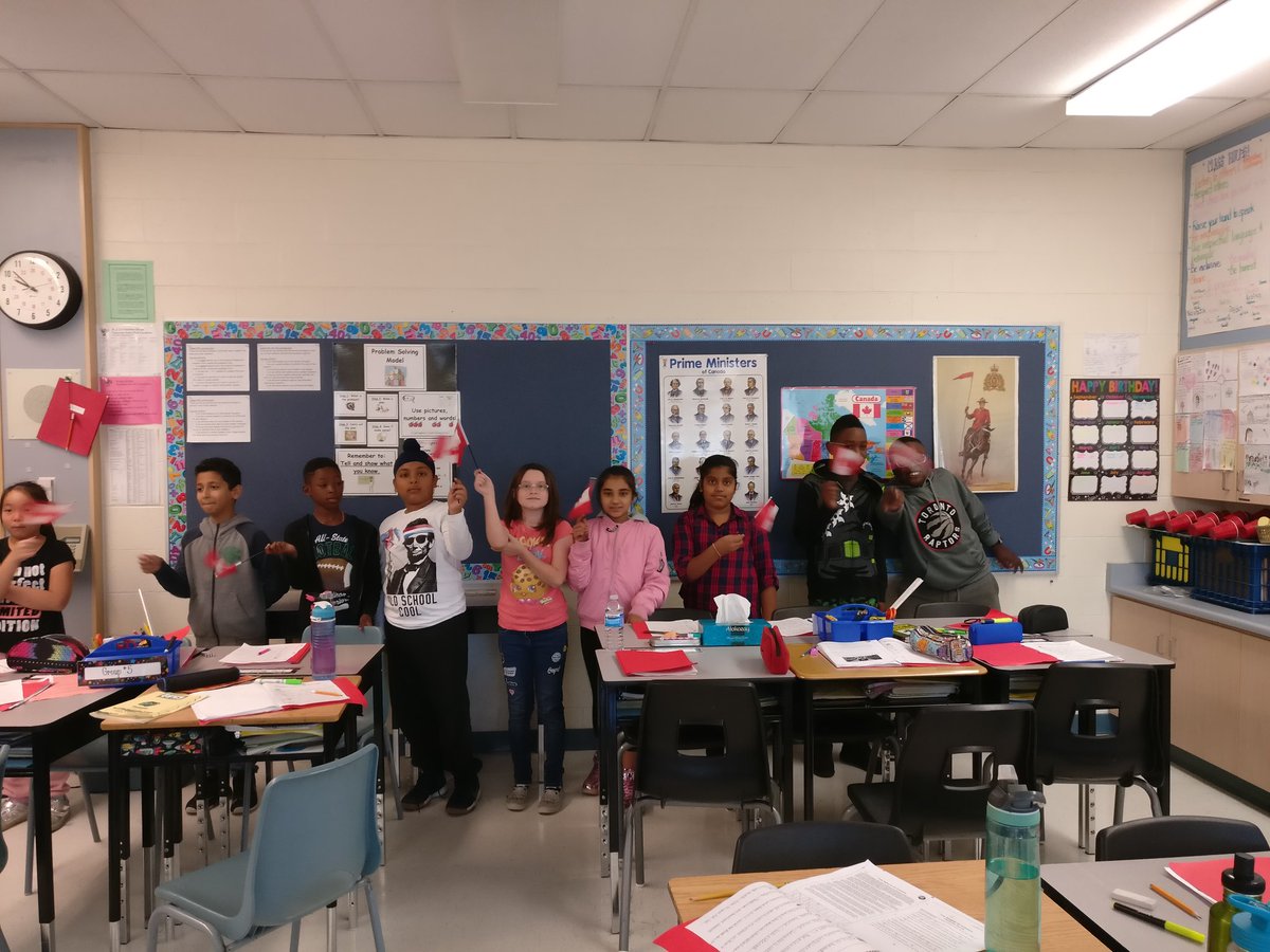 msgage5's tweet photo. Role playing the positions of power in our Government!
#rjlee https://t.co/c0DfuACjyo