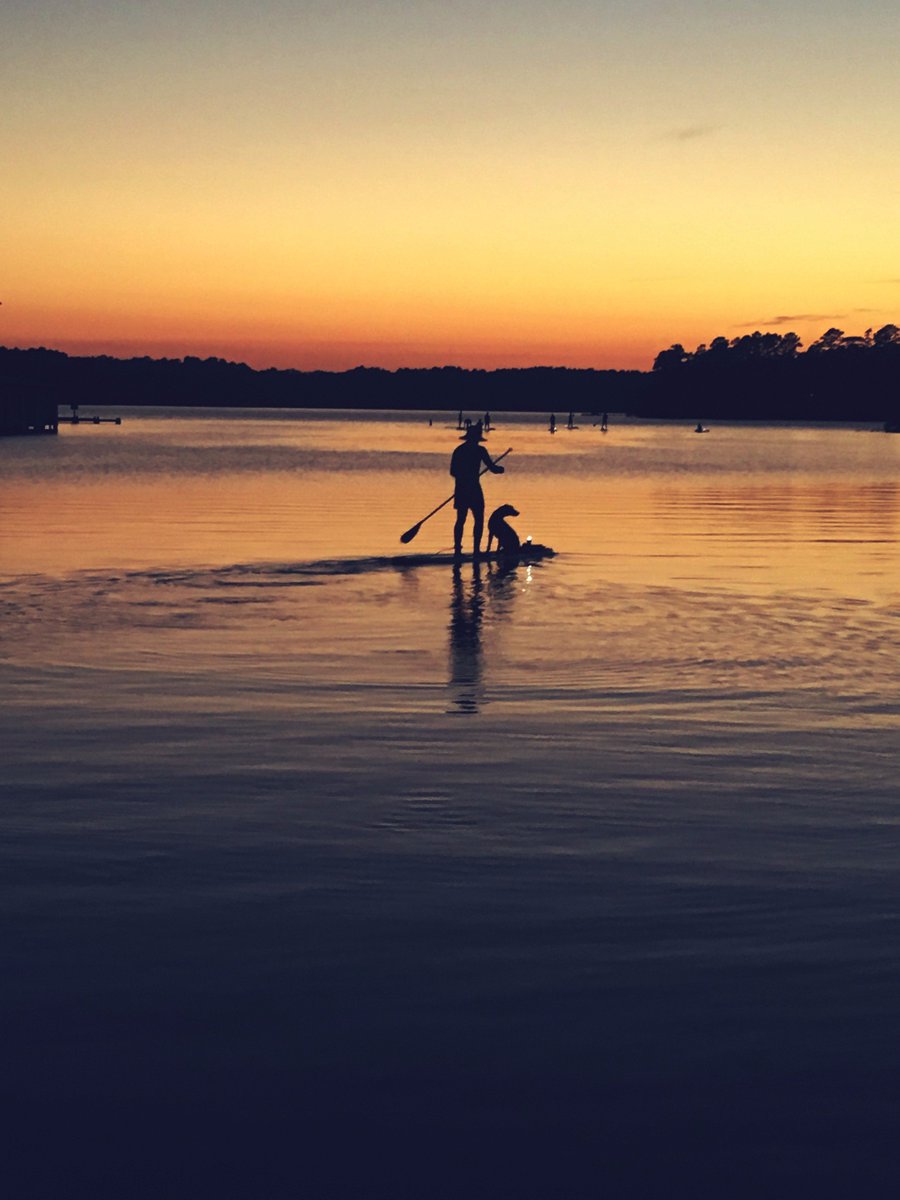 TylerPaddle's tweet photo. RSVP to our Full Moon Paddle this weekend on Facebook!
https://t.co/hQRj9UgZC4 https://t.co/ZiAoN08Pje