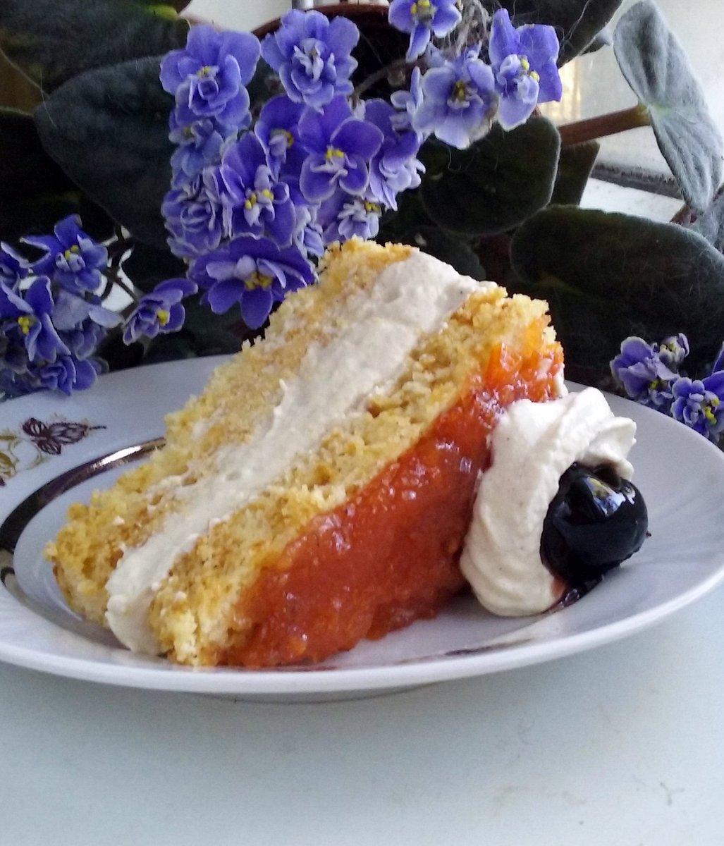 Otrdienas, 10.10., vakarā - Vegus kursu jaunums: #bezglutēna kūkas! #jokūkasirjāēd
vegus.lv/vegetarie-kurs…
