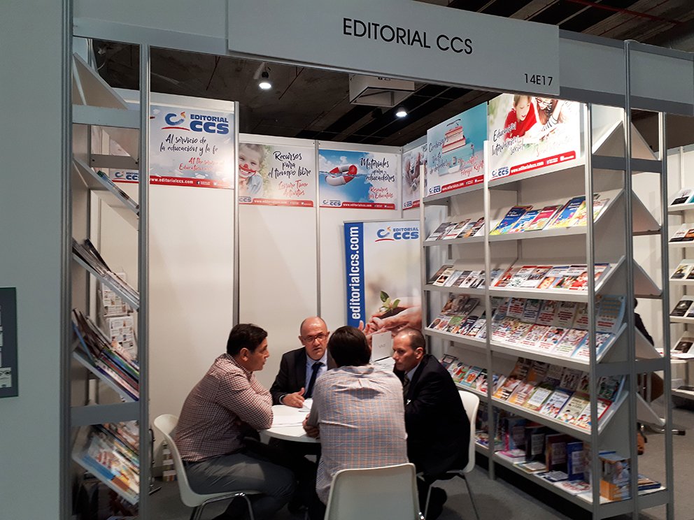 infoANS_PT's tweet photo. Espanha – As #editoras salesianas EDEBÉ e CCS participam da “#Liber2017” https://t.co/XdDsstmEHN https://t.co/lCLjq2yaMX