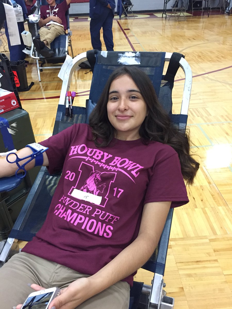 ms_calcagno's tweet photo. Snowball Blood Drive: donate blood, save lives! #MortonPride https://t.co/s4UeyCQ3hG