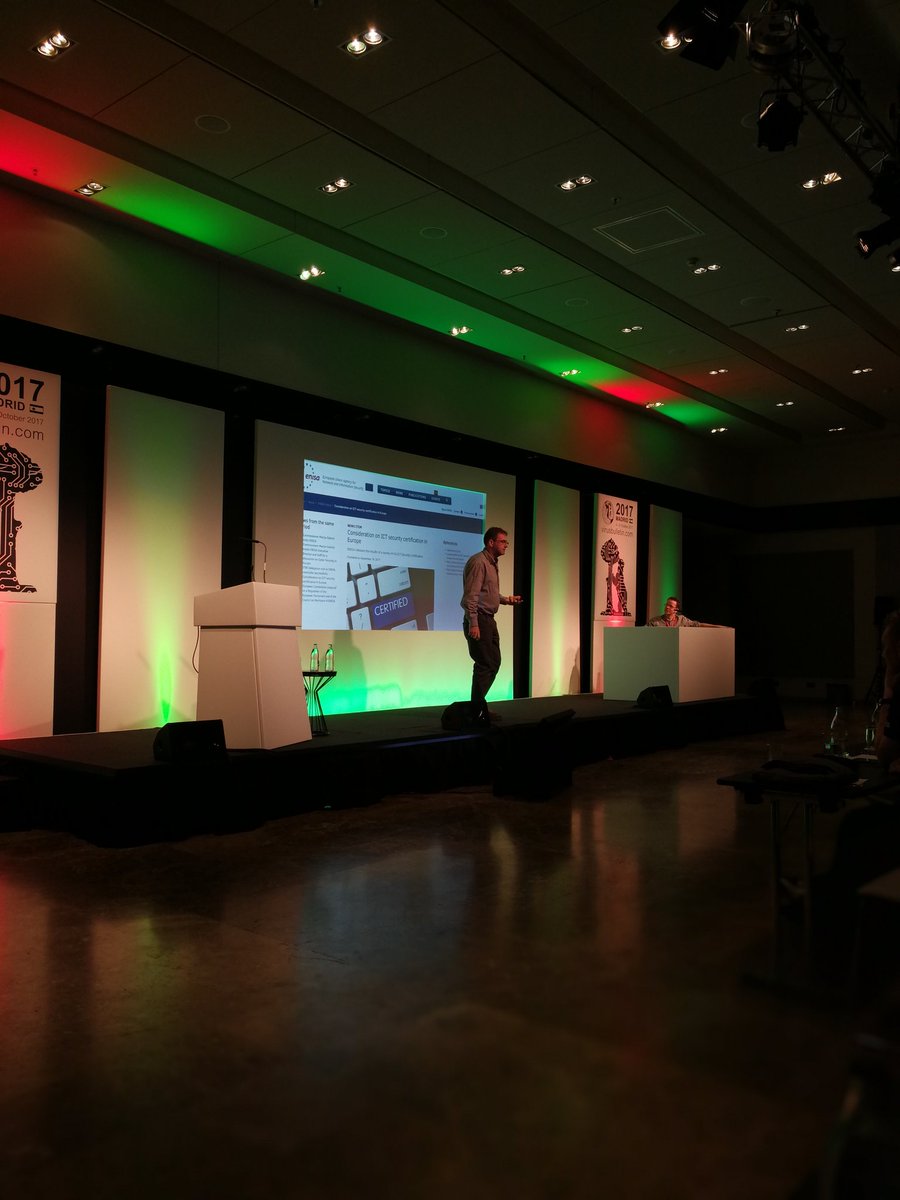 mickmoran's tweet image. If #ICT industry doesn't learn from its mistakes the #Government will regulate to make them. #VB2017 #sharetolearn