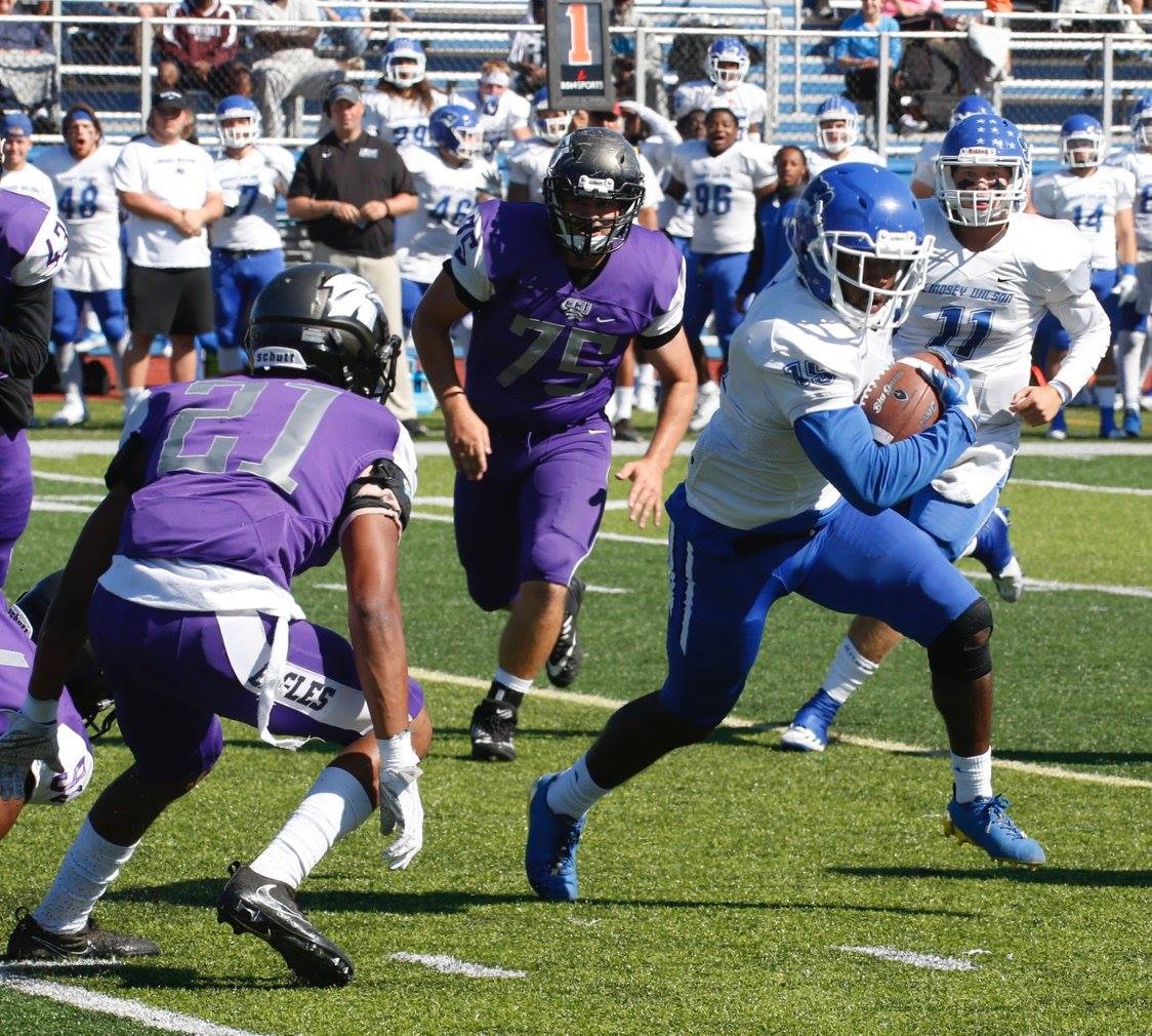 RoadTripSports's tweet photo. #ICYMI #CollegeFootballAmerica at #MSCFB contest featuring between #TheBlueRaid #CCUEagles last week #NAIAFB https://t.co/JnxvWC2pCb https://t.co/Nf2fN88KeD