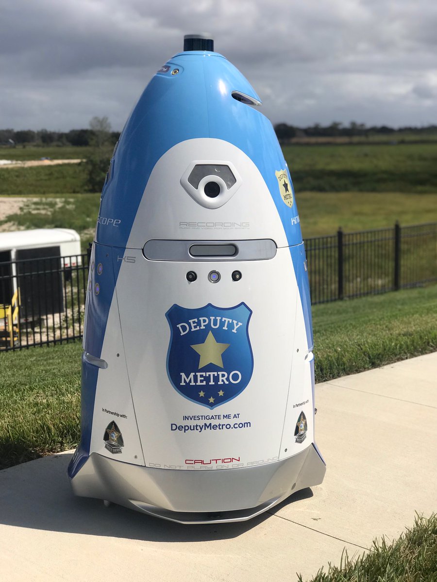 @MDGFlorida Deputy Metro - the autonomous security robot in beta testing for Connected City and  Union Park