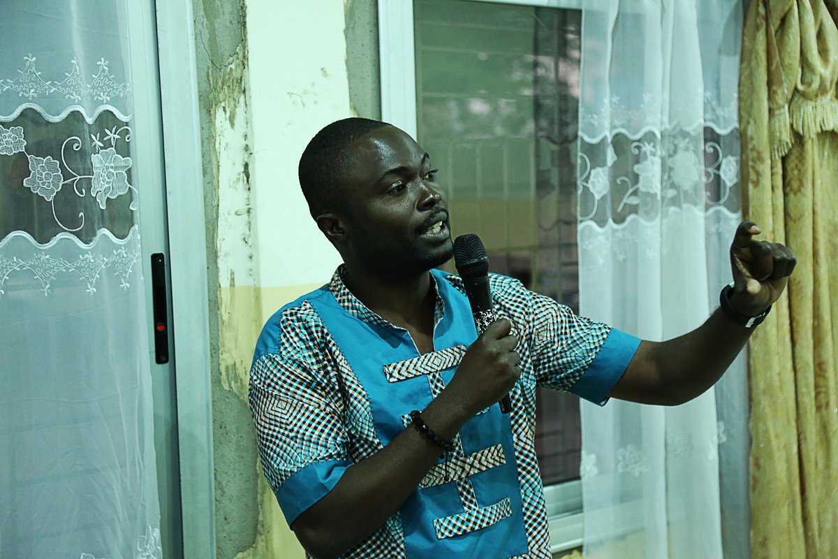 ExpertelCom's tweet photo. Echanges et discussions sur les principaux défis que doivent relever les médias congolais face au développement des TIC #Cafénumérique #BZV https://t.co/DWn9GyGp8s