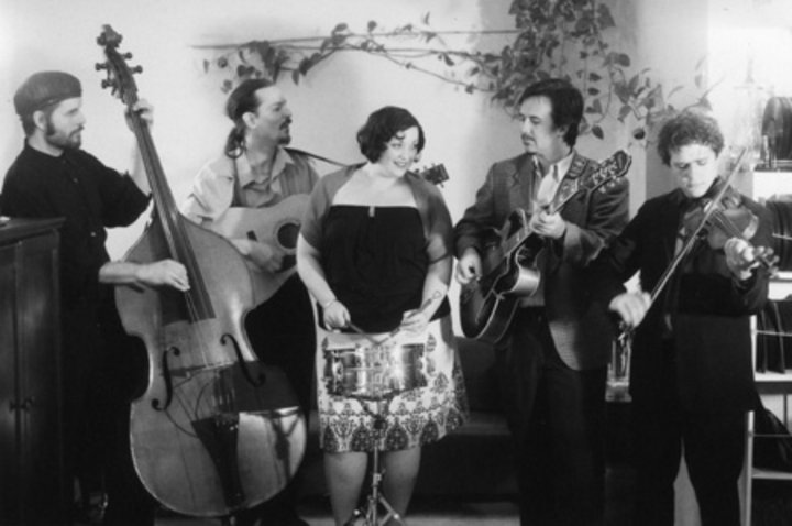 therextoronto's tweet photo. Hop in for #HappyHour at #RexHotelToronto TODAY @ 4 pm w/ The Hogtown Syncopators #wherejazzlives https://t.co/GTkDPMDrr6