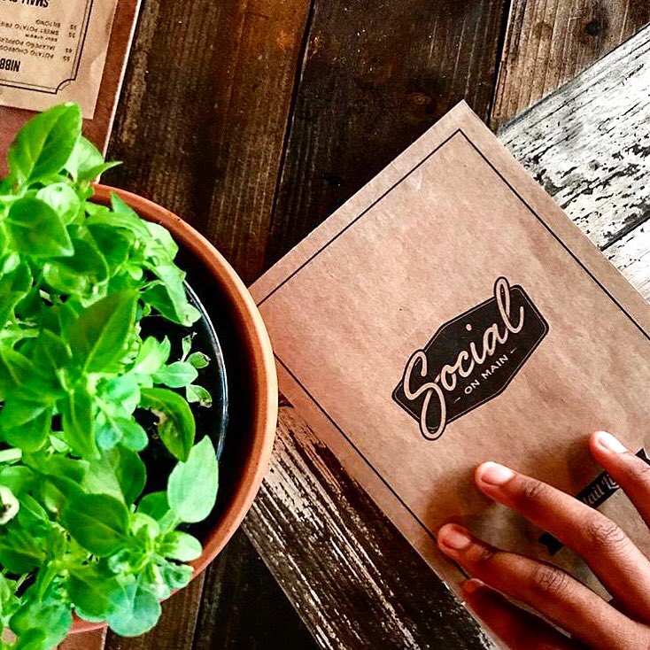 SocialOnMain1's tweet photo. The weekend has finally arrived! Who is ready to create another memorable one? ๐ป
#SocialOnMain #Drinks #Weekend https://t.co/MieItVI3Xm