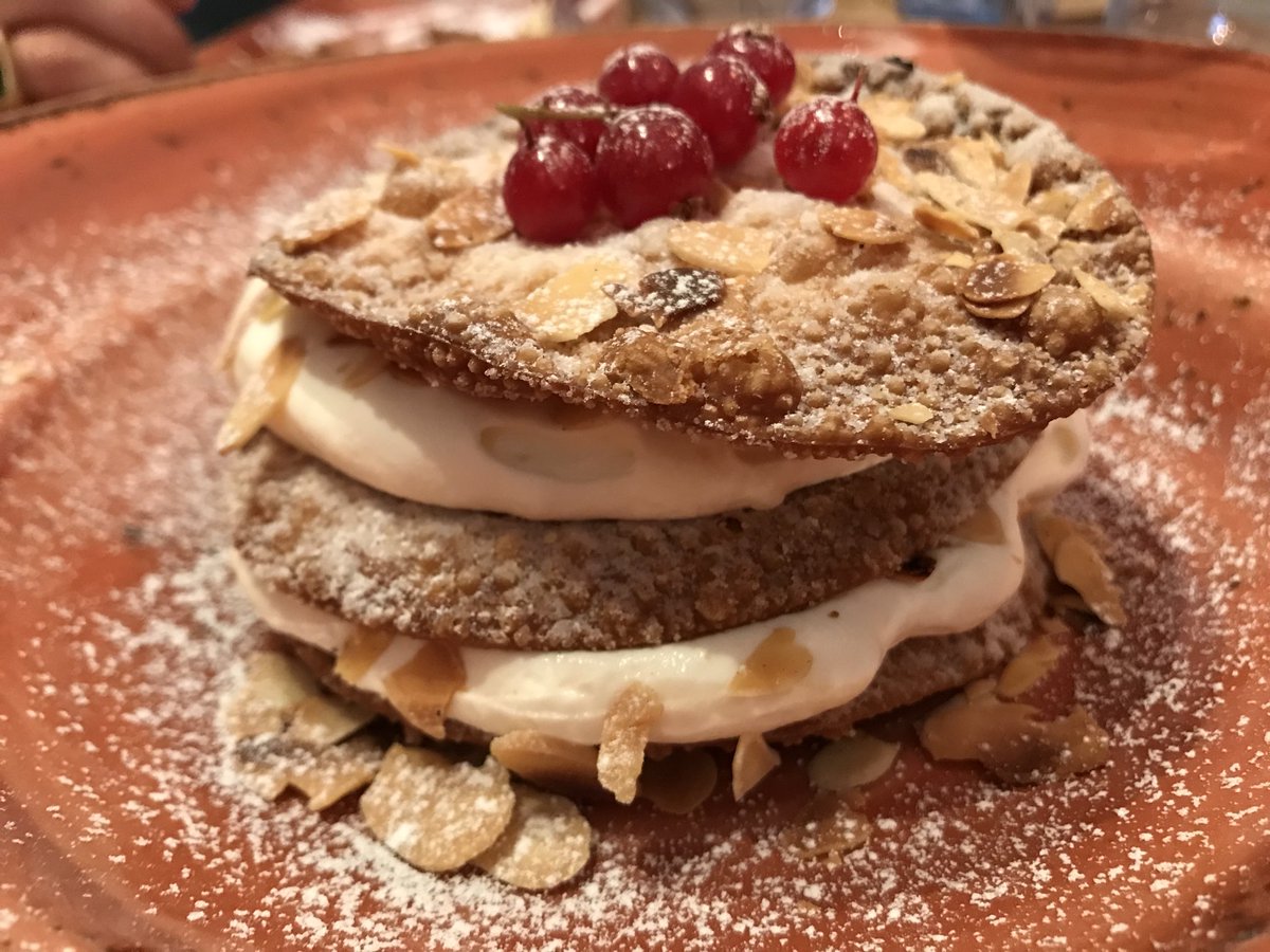 Extraordinario #menudeldia en #mesa3 por menos de 15 #leuros goo.gl/5ijte5