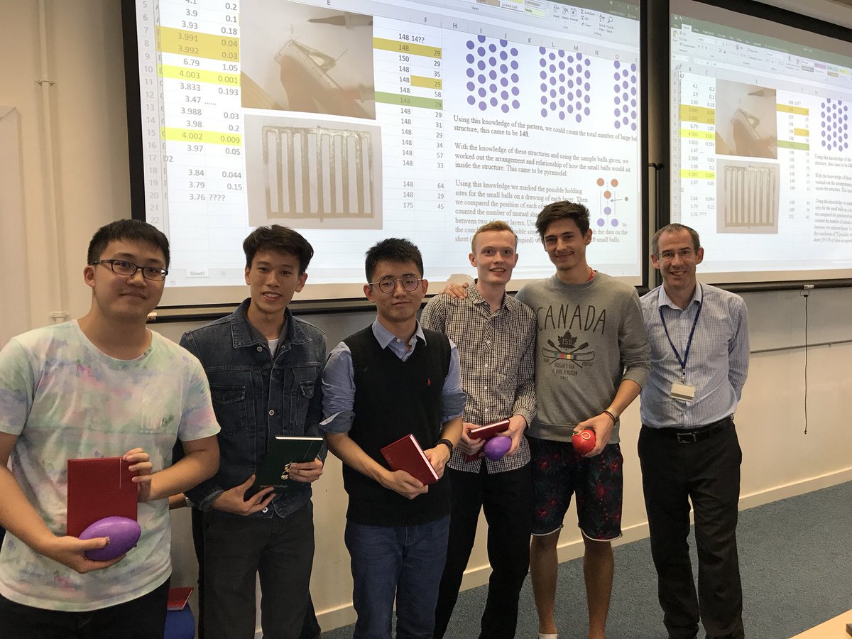 ICMatDUGS's tweet photo. Another winning group, this time Groups B1 &amp; B2. The award for preparing a graphite circuit- excellent results! @peterdhaynes @ImpMaterials https://t.co/TZUNVrBvEq