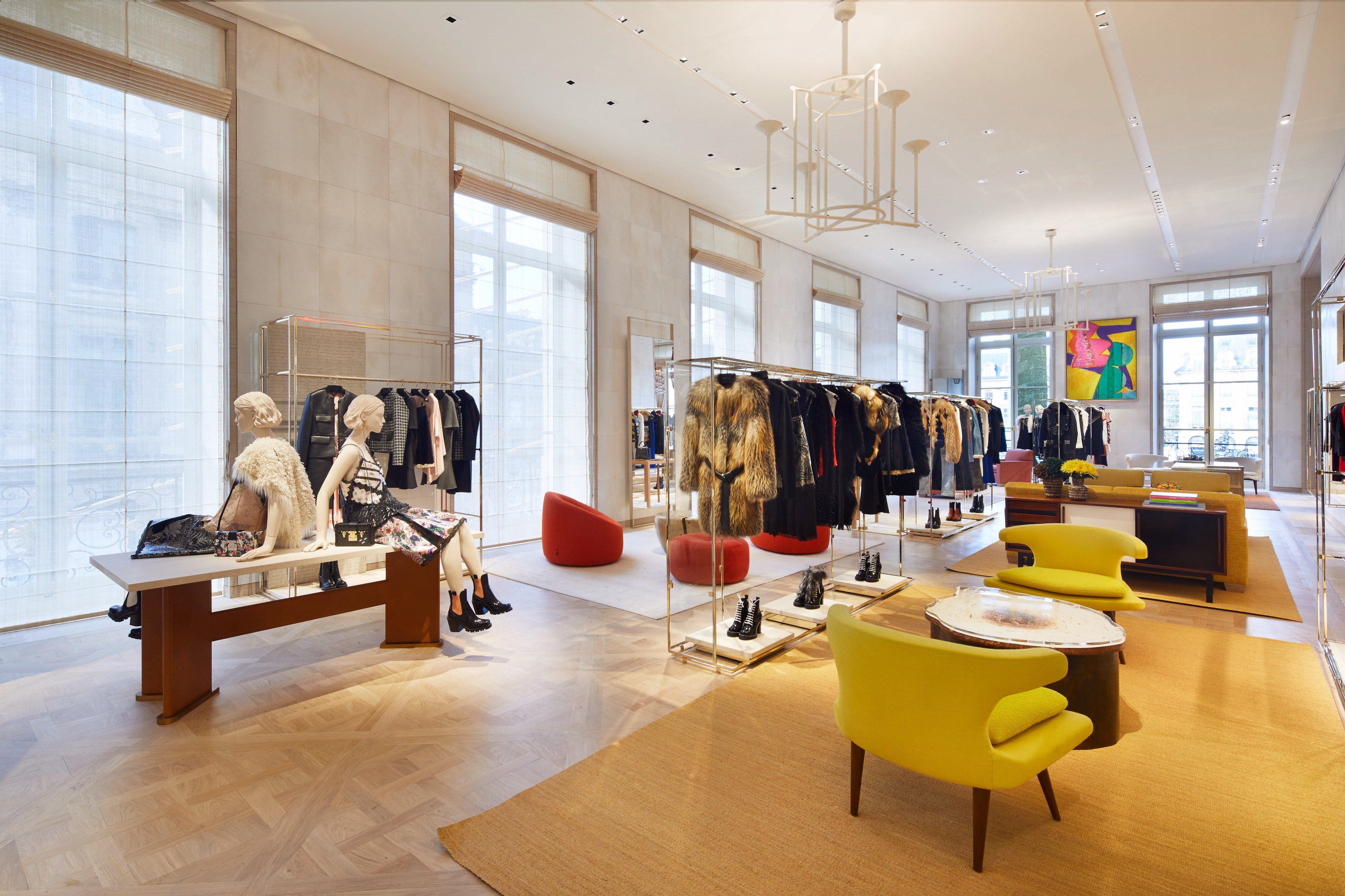 Louis Vuitton returns to roots with inauguration of Maison Louis Vuitton  Vendôme - LVMH