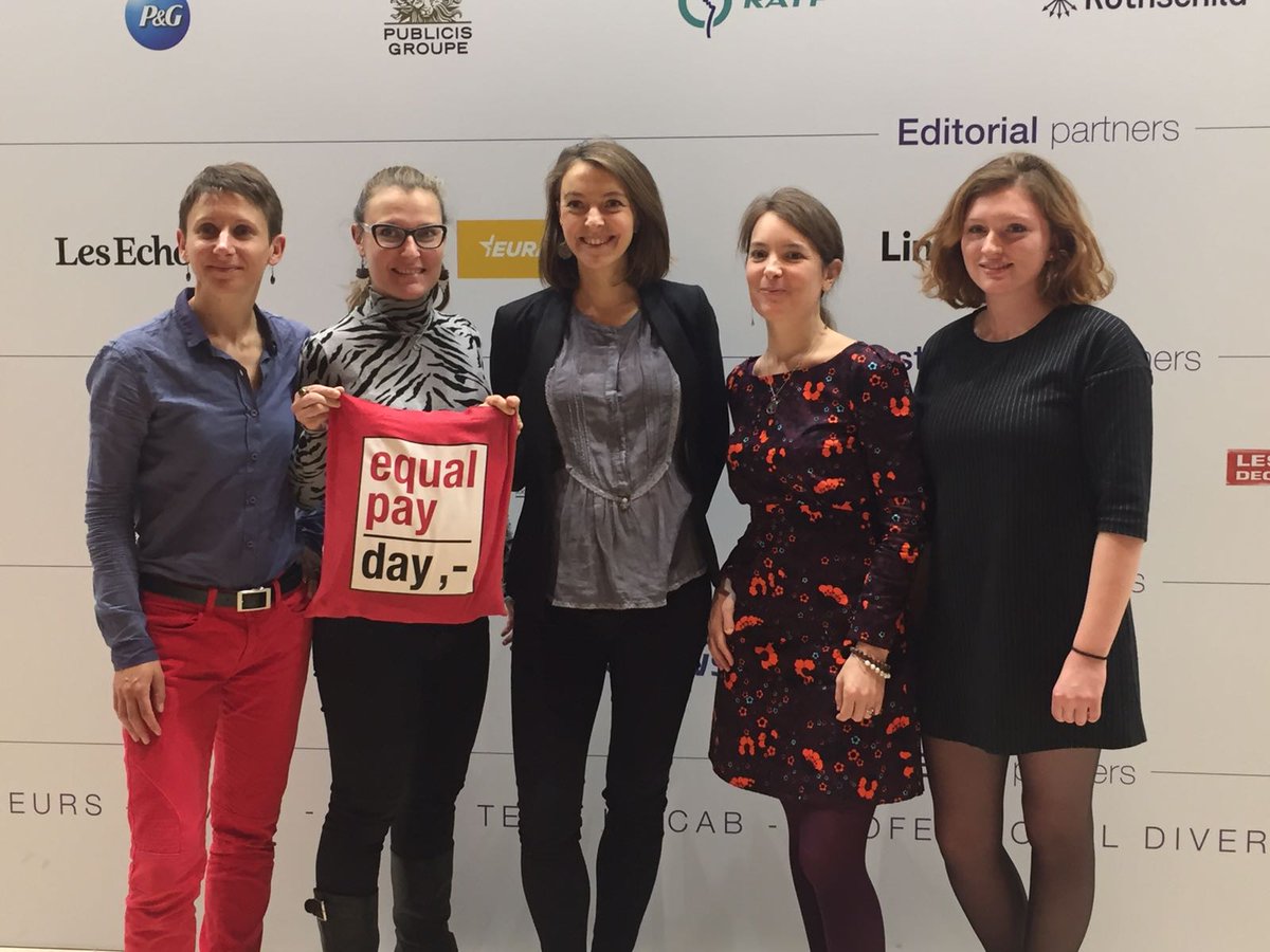 SDpays's tweet image. La team BPW Young au complet au Women's forum! @BpwLille @bpwfrance #WFGM17