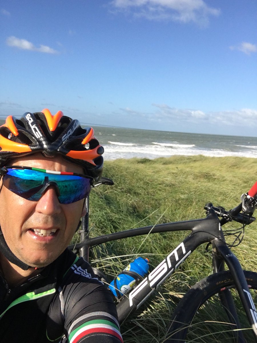 Het spelen is begonnen#zon#zee#wind#FSM#Salice