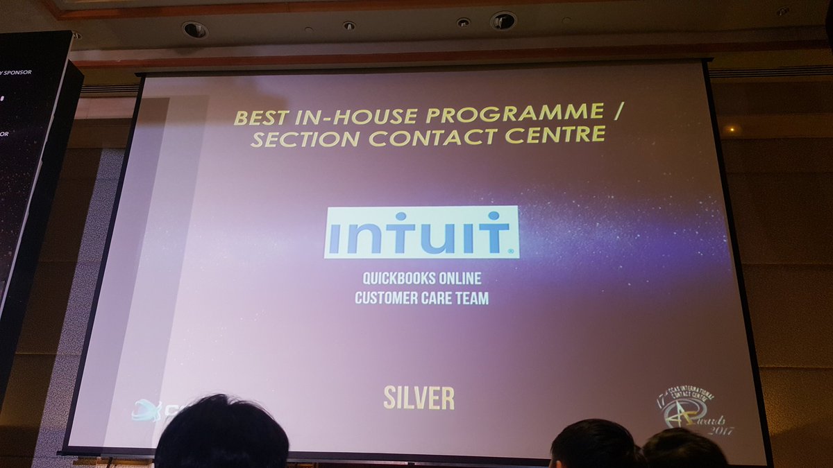 evalytics's tweet photo. And THIRD award of the night! #Intuitlife #intuitsg https://t.co/ufXFWyGYRg