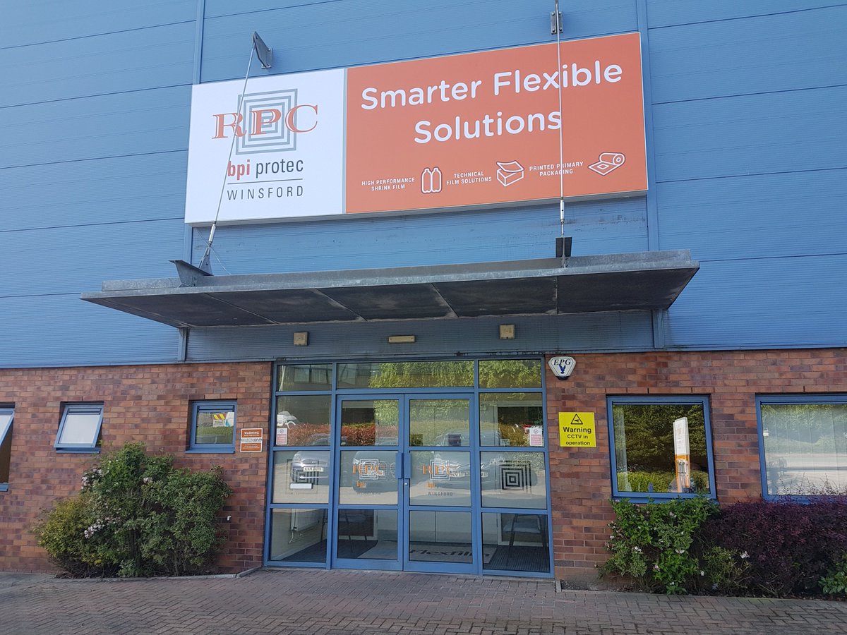SignworldGroup's tweet image. We have been working closely with @rpcbpiprotec installing a wide range of signage at various sites #totem #signage #illumination #lightbox