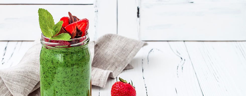 HealthyGoods's tweet photo. Keto-Approved Green Smoothie with MCT Oil. https://t.co/hKp1U4O2G5 https://t.co/G3WsmnkIWr
