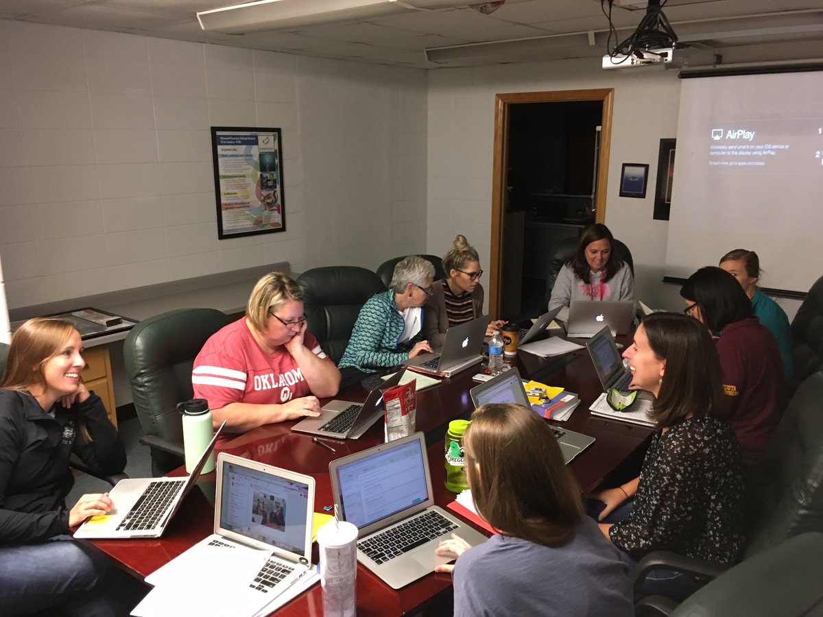 litcoachbemmels's tweet photo. Data digging collaboration #bvpl #HSSDcreate #Hssdliteracy https://t.co/WTz5a1YV8d