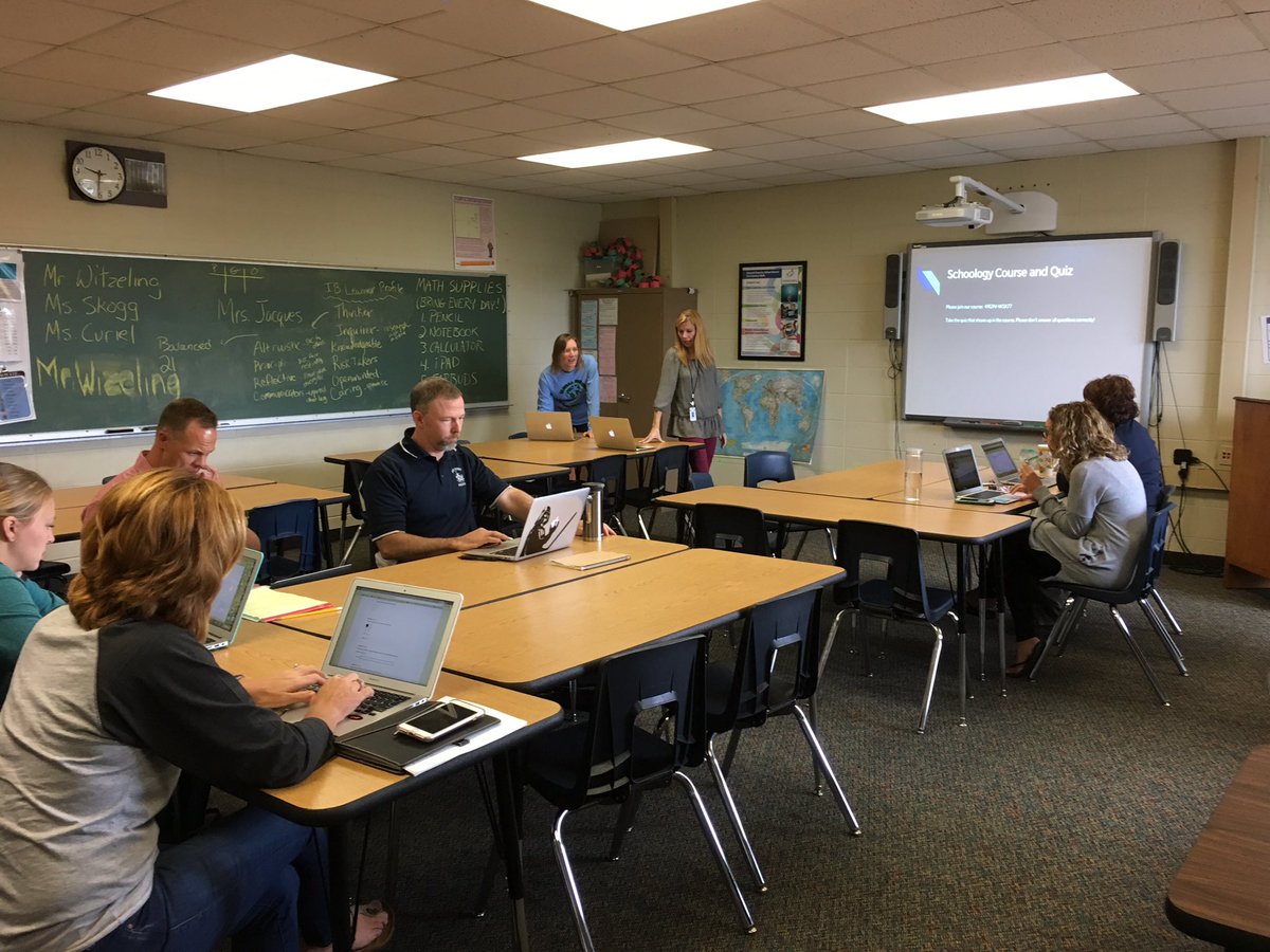 HubbleMath's tweet image. Creation day: using Schoology to track competencies #bvpl @kryswilt @BVscienceteach