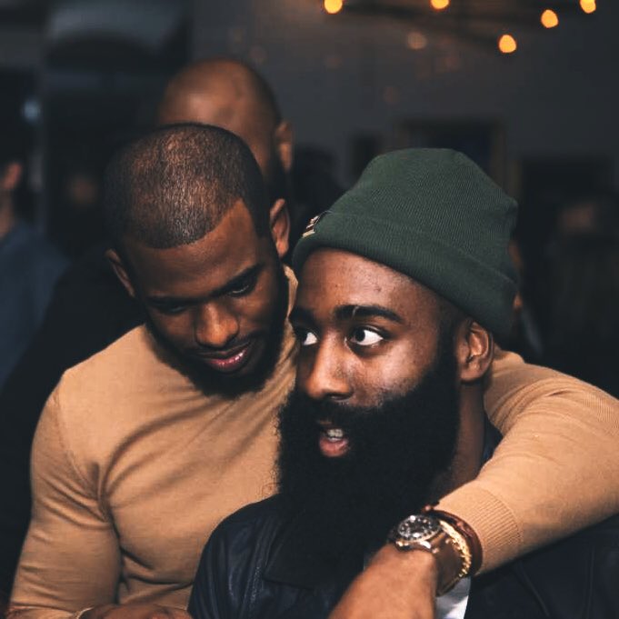 BallerSt_'s tweet photo. Real friends. https://t.co/kCHhpV8RFu
