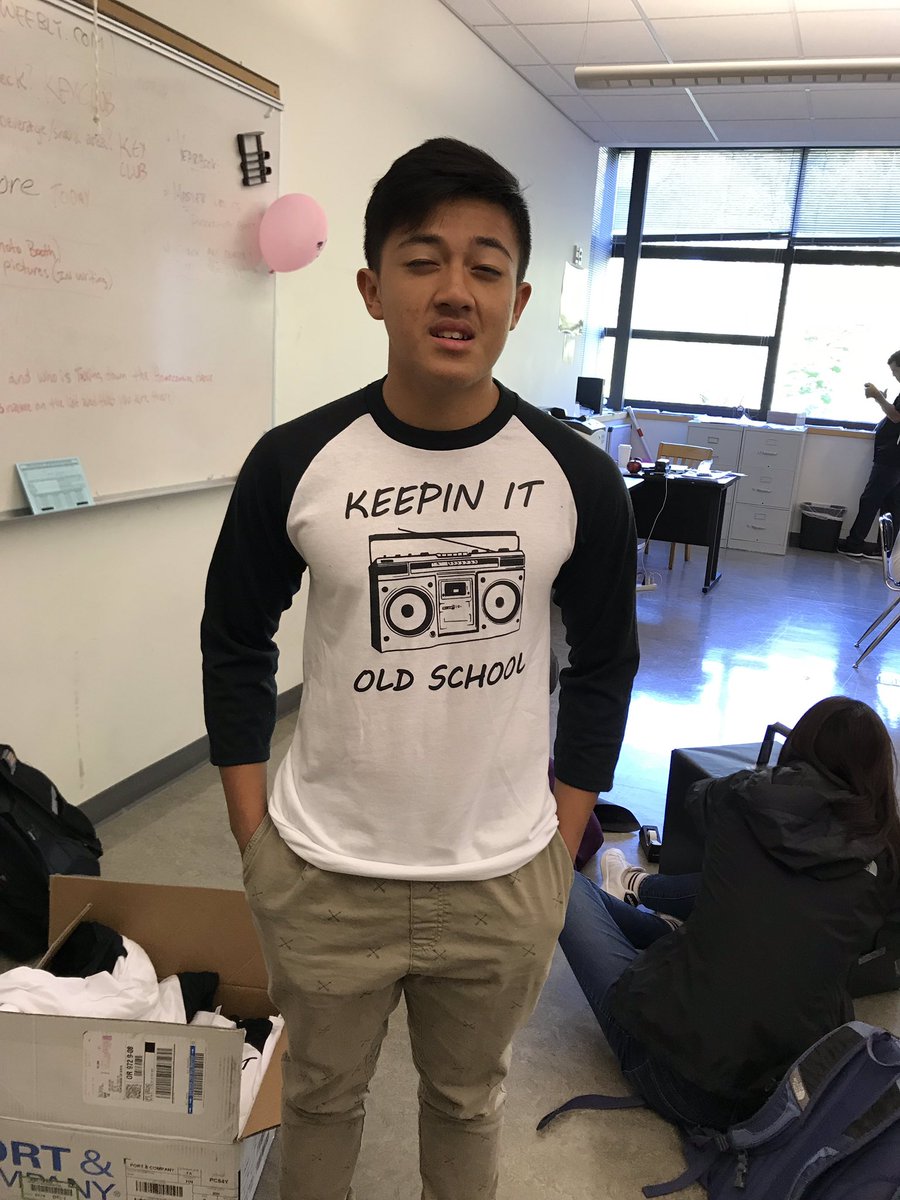 CHS Class of 2018 (@chsof_2018) on Twitter photo Class shirts have arrived and they're only $5! You can pick one up during all 3 lunches today from the senior class council! Class shirts have arrived and they're only $5! You can pick one up during all 3 lunches today from the senior class council!