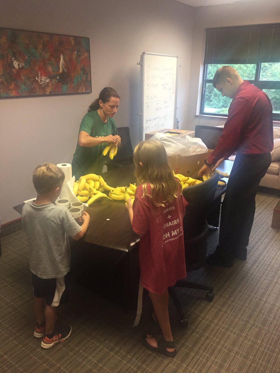 getsilverback's tweet photo. We are going bananas at Silverback for the @BrainBolt5K tomorrow!  @GoodmanCampbell https://t.co/jCPC6Rng28