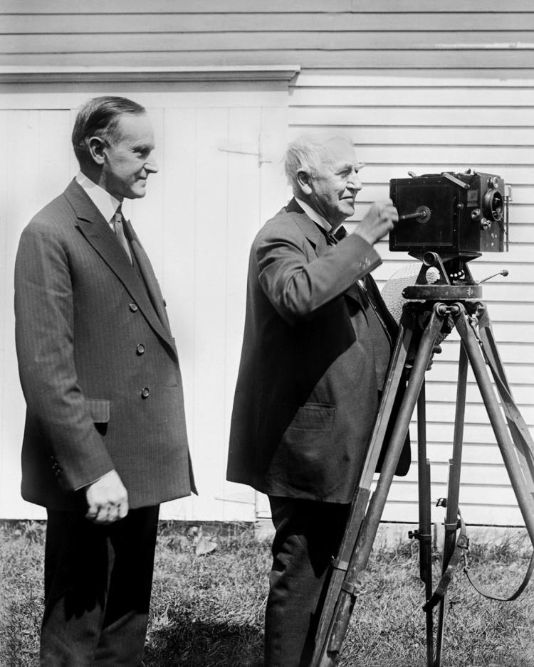 MeinekeCommerce's tweet photo. #OnThisDay in 1889, Thomas Edison shows his first motion picture. 🎥 https://t.co/ZnfqnhiV5G
