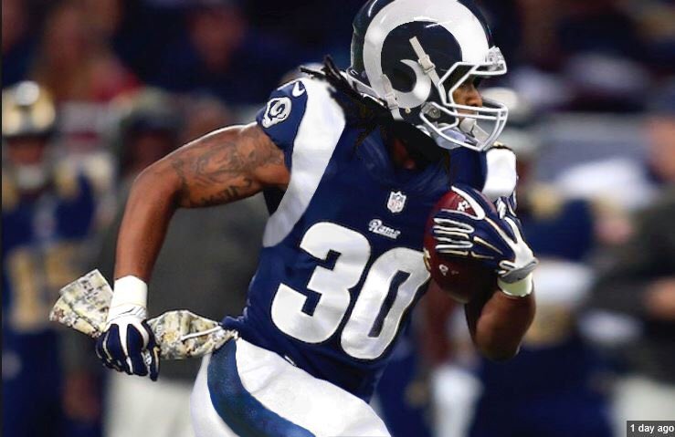 la rams white and blue jersey