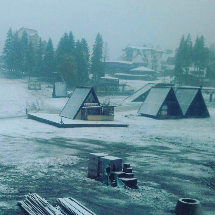 Palelive's tweet photo. #Jahorina #live #palelive #snow #winter https://t.co/3LVmeuMvHj