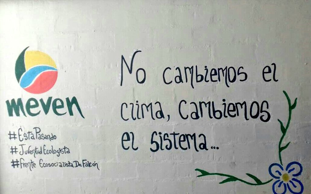 mevenfalcon's tweet photo. #AYER Jueves De Comunicación✌#PintaDeMural En El Liceo Bolivariano “Cesar Augusto Agreda” #PintaMe-Ven #FalcónActivao✌ #JuventudEcologista https://t.co/ITm5XirPlO
