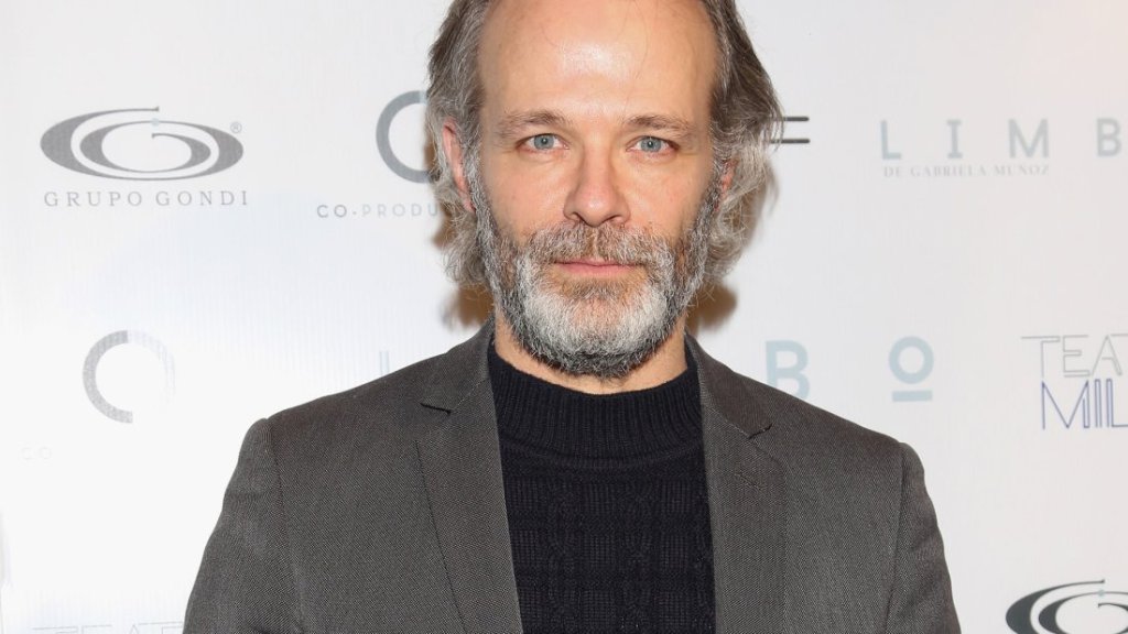 portkey's tweet photo. BREAKING! Animali Fantastici: Brontis Jodorowsky sarà Nicholas Flamel nel film! https://t.co/X61bVAHanA https://t.co/Vd6HS5PNHk