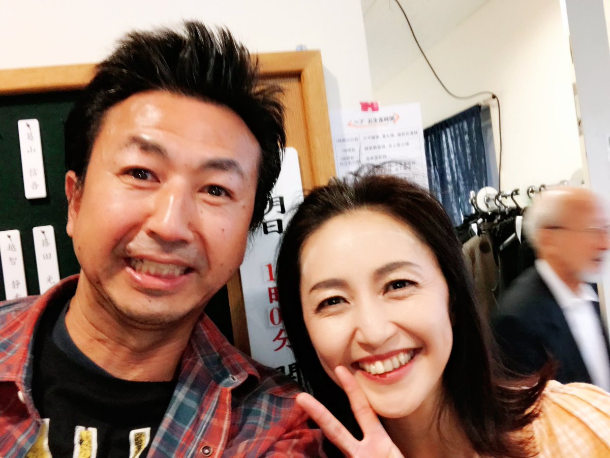 井上劍一 拳叶絆劍 殺陣師 Su Twitter 日時が変わったから昨日か 昼は 日比谷シアタークリエに素敵 最高の女優 越智静香さん 出演舞台に 夜はラドンナへ こちらも素敵な女優chargeの 藤林美沙ちゃん のbirthdayliveへ 土佐堀川 越智静香 シアタークリエ 井上劍一 拳叶絆劍 殺陣師 Su Twitter 日時が変わったから昨日か 昼は 日比谷シアタークリエに素敵 最高の女優 越智静香さん 出演舞台に 夜はラドンナへ こちらも素敵な女優chargeの 藤林美沙ちゃん のbirthdayliveへ 土佐堀川 越智静香 シアタークリエ