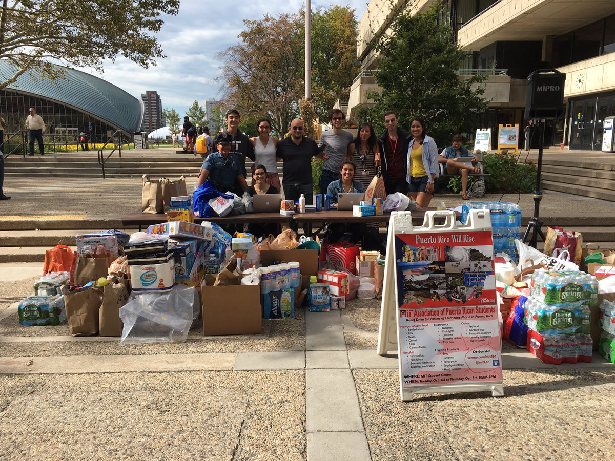 kaymtye's tweet photo. Thinking of everyone in Puerto Rico @DrNancyPadilla https://t.co/psSNCc8VlY