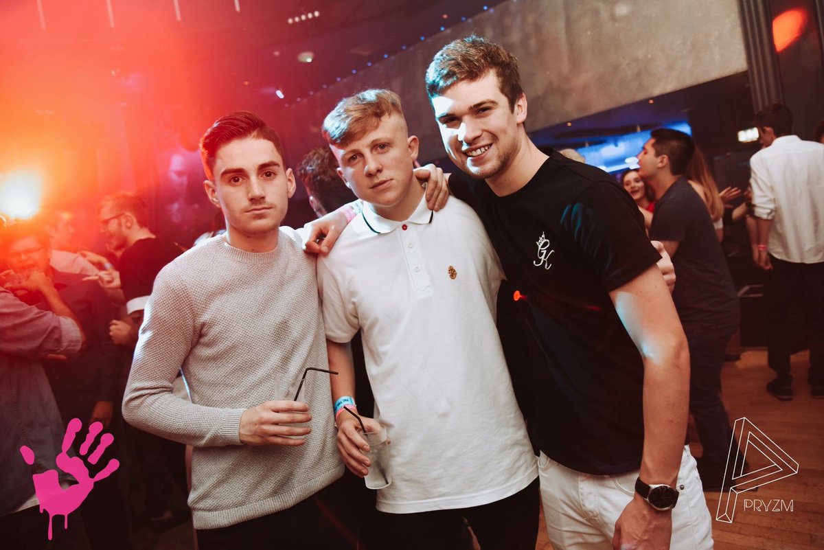 AntonioRyan14's tweet photo. @Bengriff21 happy birthday lad, catch you soon 🎉🎉 https://t.co/bitRL0NL4u