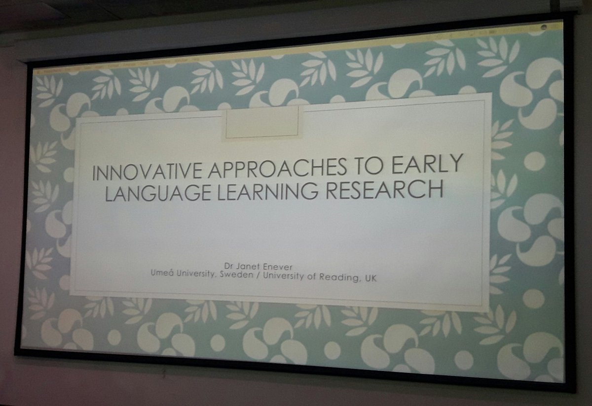 analiakandel's tweet photo. AHORA VIJornada #IdiomasBA #GOLE Experta británica en aprendizaje temprano de #lenguas Janet Enever @crisbanfi @DiegoMeirino @Soledad_Acunia https://t.co/nR7JTAXuWJ