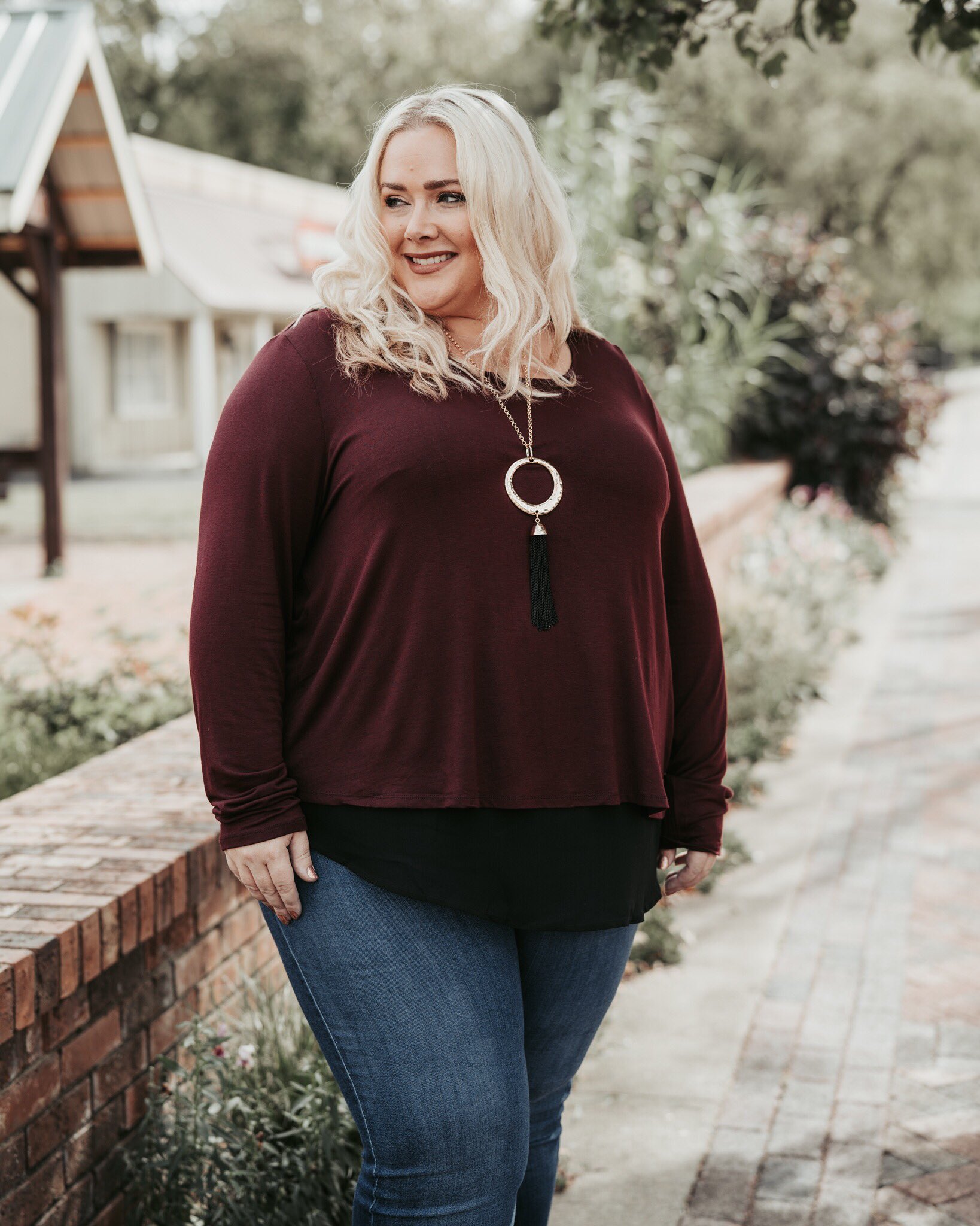 Curve & cloth deals