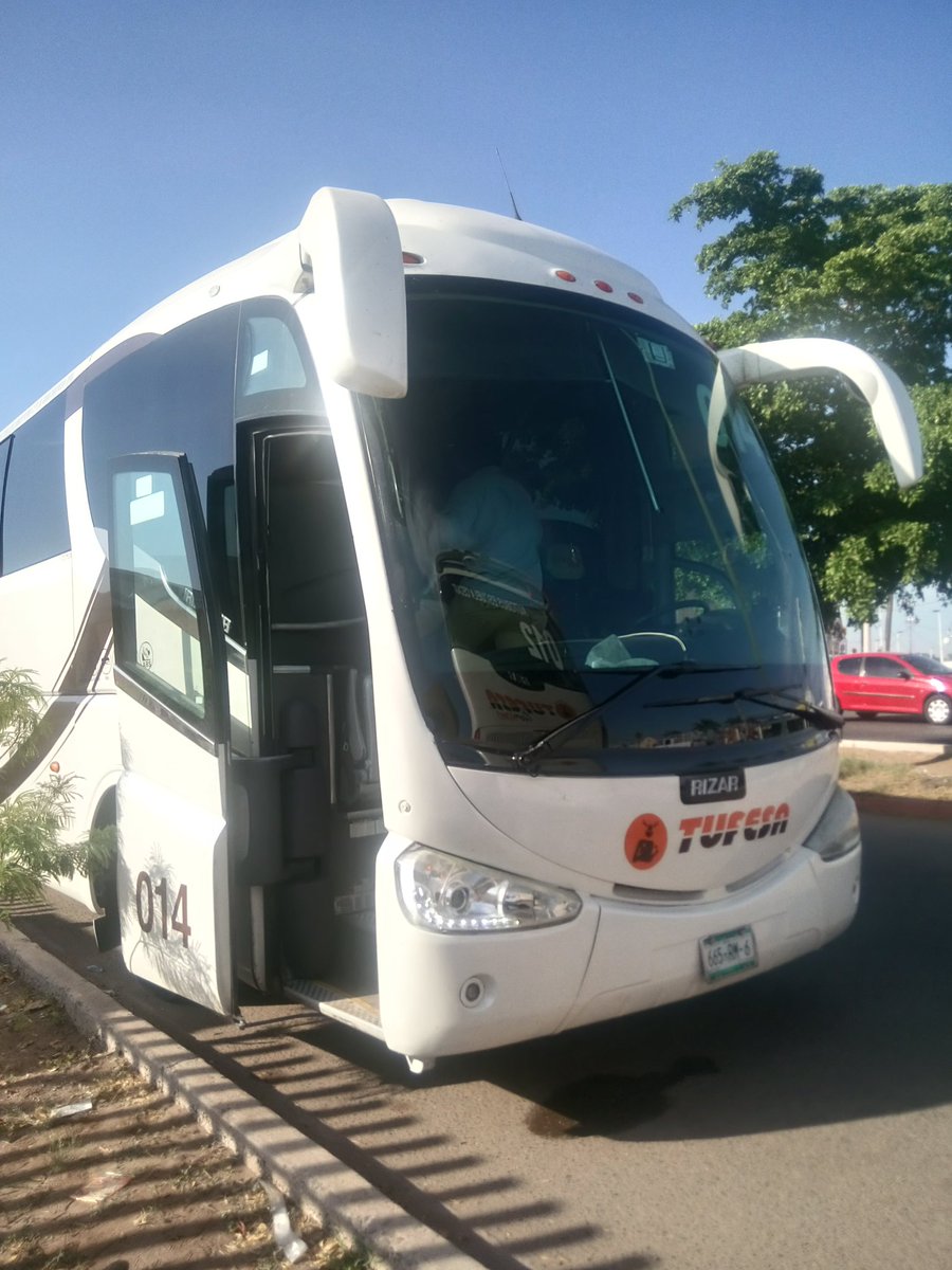 CapituloAMLORI's tweet photo. @CapituloAMLORI listo para partir a #SanCarlos y #PuertodeGuaymas por @CiLOG_Mexico, @MexicoLogistico, #Cilog2017 https://t.co/4ouhzZ5X84