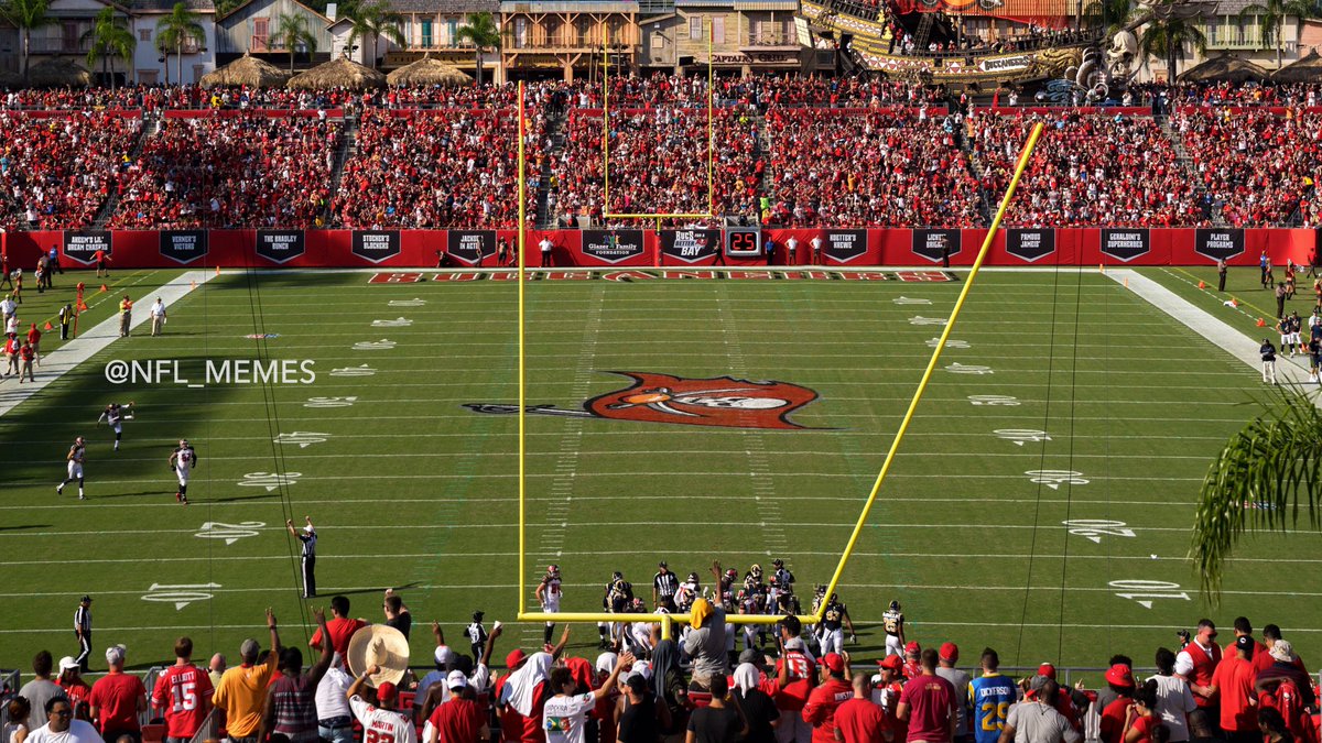 THIS JUST IN: Buccaneers unveil reworked goal posts to accommodate for kicker Nick Folk